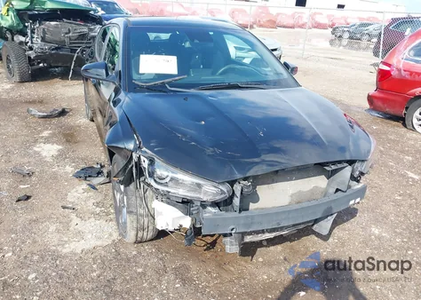 2019 Hyundai Veloster 2.0 z USA, uszkodzony, nr VIN KMHTG6AF3KU016554